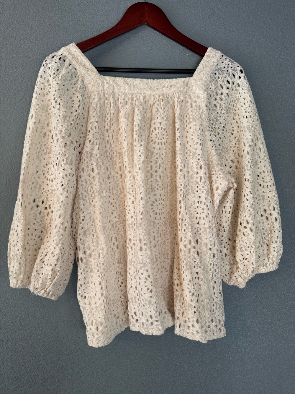 LC Lauren Conrad Cream Ivory Crochet Lace Square-Neck Peasant Puff Sleeve Blouse - Picture 2 of 8